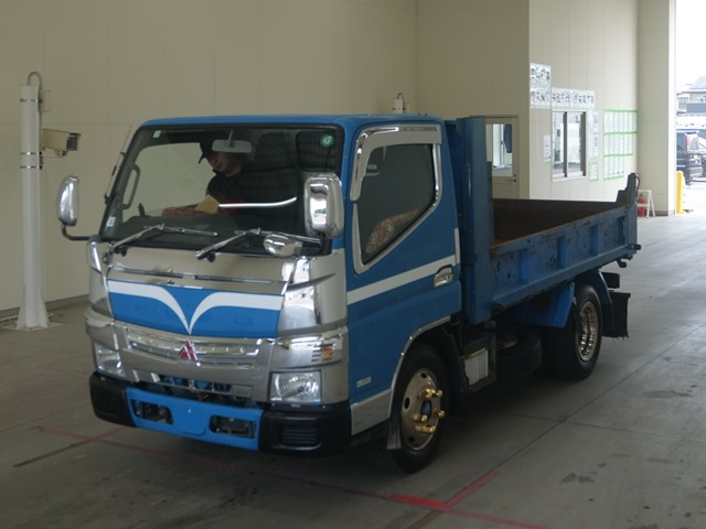 MITSUBISHI CANTER 2015
