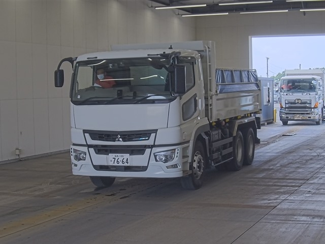 MITSUBISHI SUPER GREAT 2020