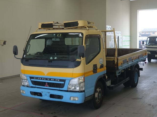MITSUBISHI CANTER 2005