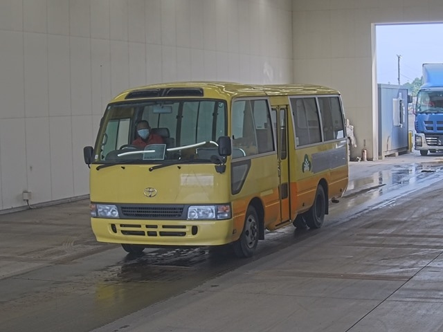 TOYOTA COASTER