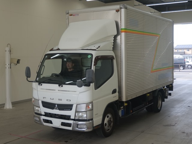MITSUBISHI CANTER 2013