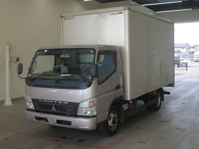 MITSUBISHI CANTER 2006