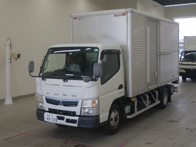 MITSUBISHI CANTER 2019