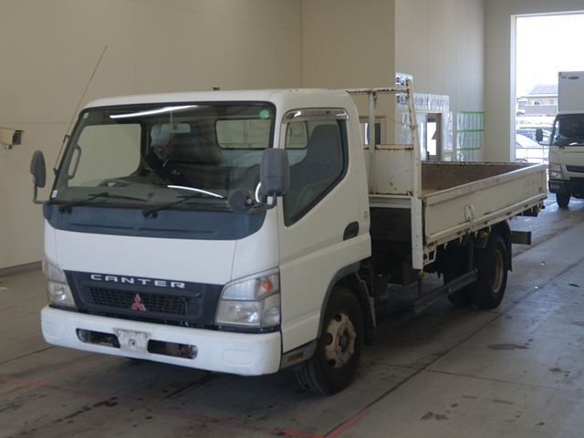 MITSUBISHI CANTER 2005