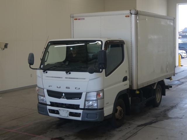 MITSUBISHI CANTER 2015