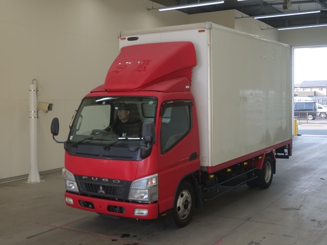 MITSUBISHI CANTER 2010