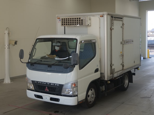 MITSUBISHI CANTER 2006