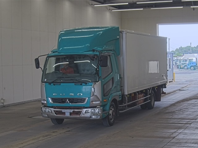 MITSUBISHI FUSO FIGHTER 2011