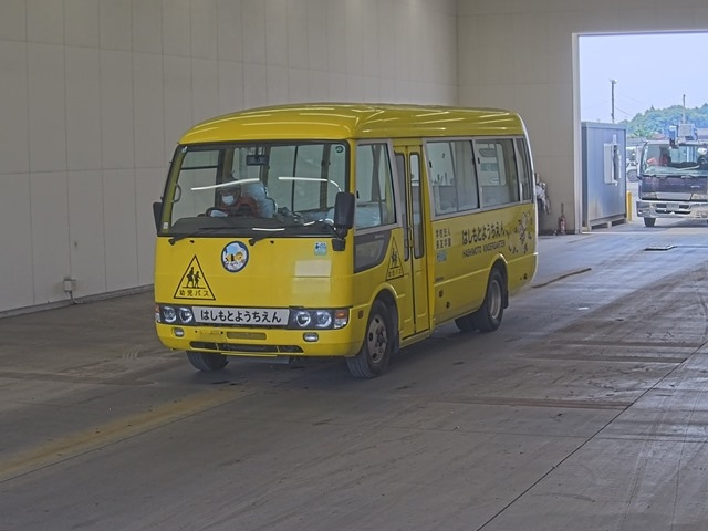MITSUBISHI ROSA 2006