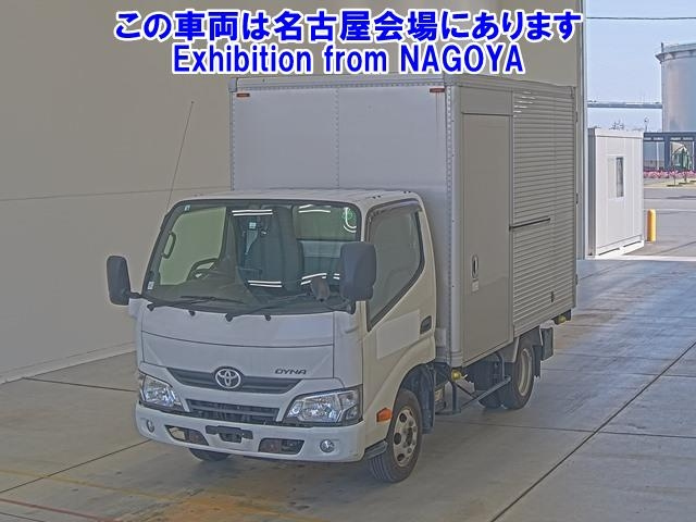 TOYOTA DYNA 2017