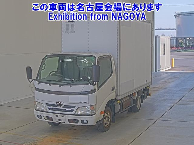 TOYOTA DYNA 2013