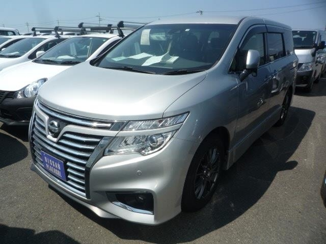 NISSAN ELGRAND 2020