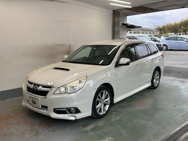 SUBARU LEGACY 2012
