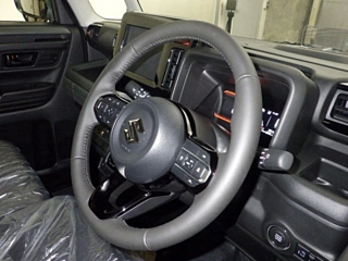 SUZUKI SPACIA GEAR 2024