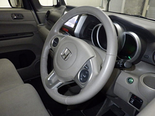 HONDA N BOX 2016