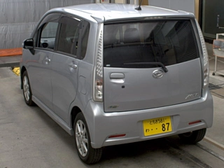 DAIHATSU MOVE 2013
