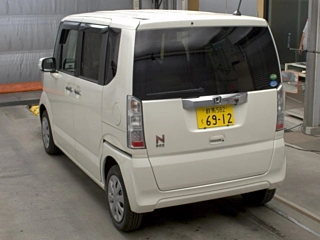 HONDA N BOX 2016