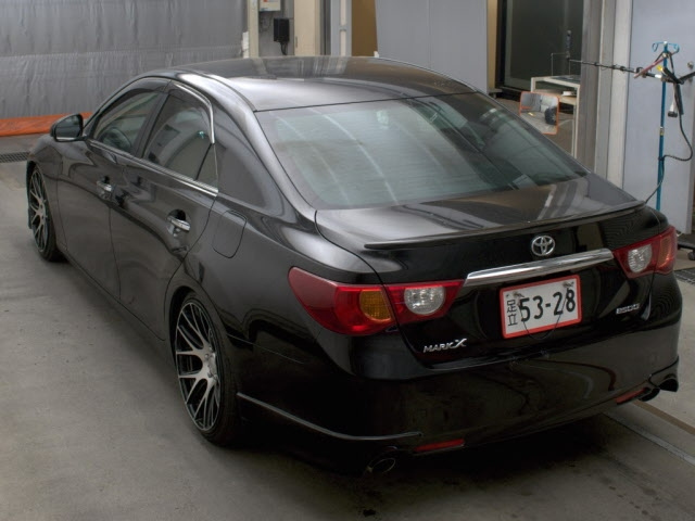 TOYOTA MARK X 2010
