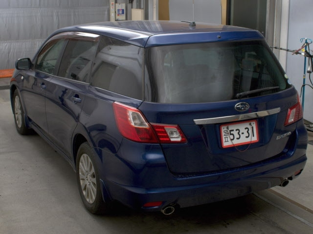 SUBARU EXIGA 2010
