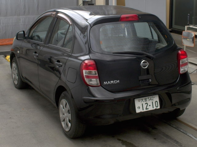 NISSAN MARCH 2011