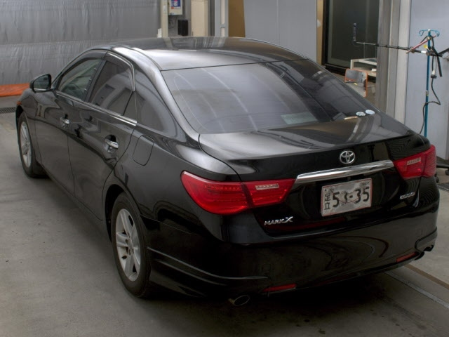 TOYOTA MARK X 2010