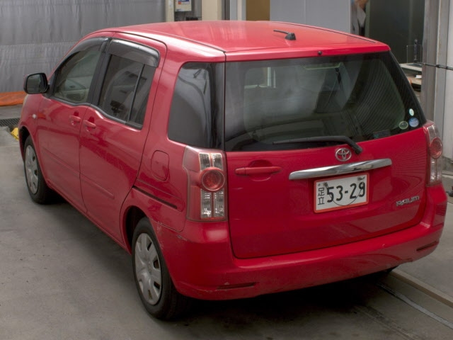 TOYOTA RAUM 2008