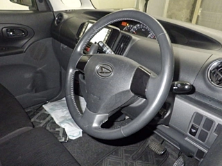 DAIHATSU TANTO 2009