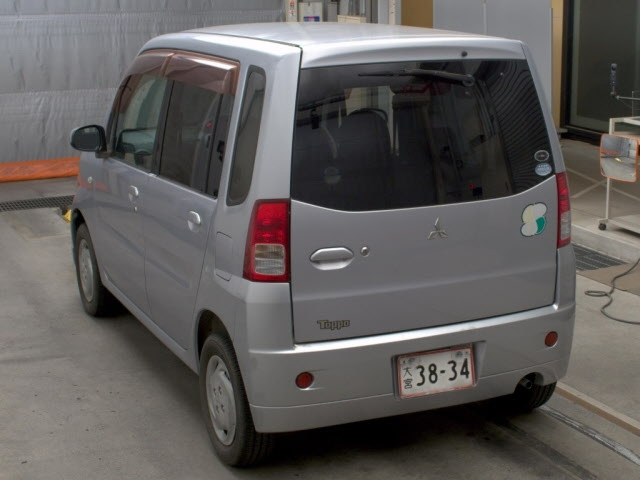MITSUBISHI TOPPO 2010