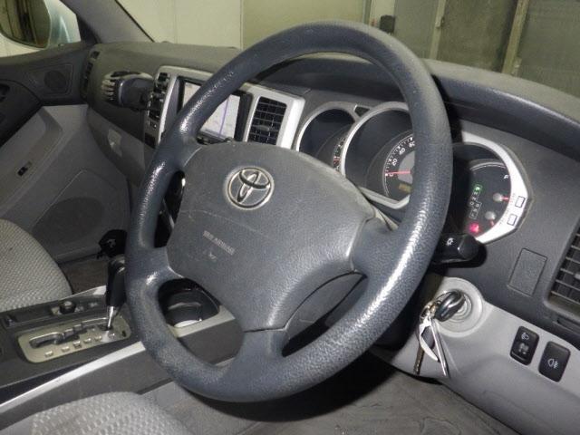 TOYOTA HILUX SURF 2008