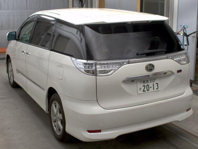 TOYOTA ESTIMA HYBRID 2010