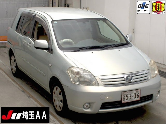 TOYOTA RAUM 2009