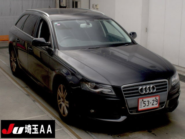 AUDI A4 2011