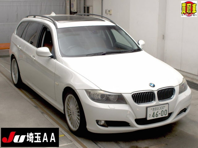 BMW 3 SERIES 2010