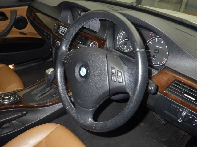 BMW 3 SERIES 2010