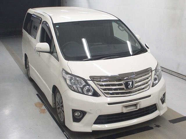 TOYOTA ALPHARD 2013