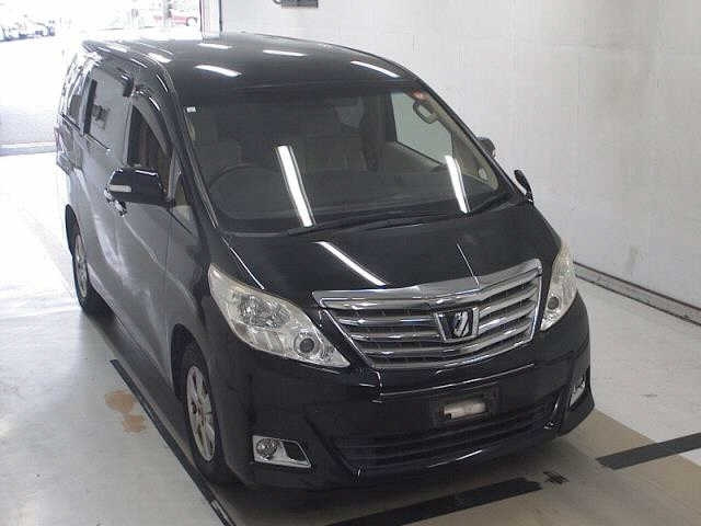 TOYOTA ALPHARD 2013