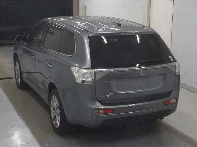 MITSUBISHI OUTLANDER PHEV 2014