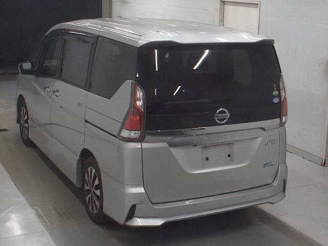NISSAN SERENA 2017