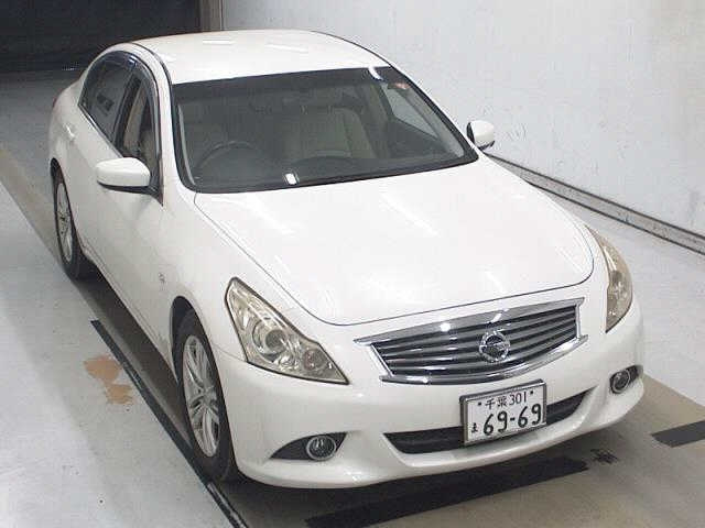 NISSAN SKYLINE 2011