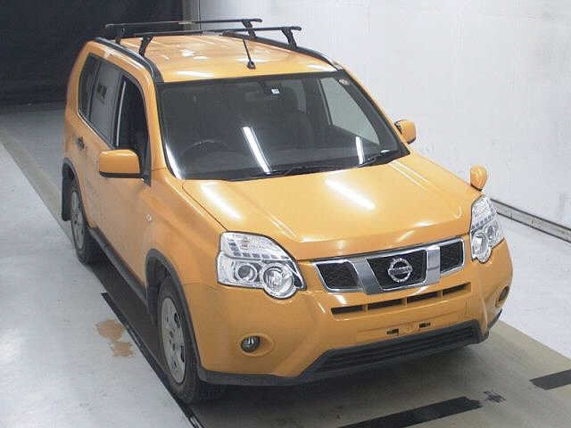 NISSAN X-TRAIL 2013