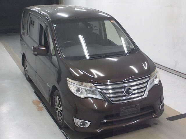 NISSAN SERENA 2015