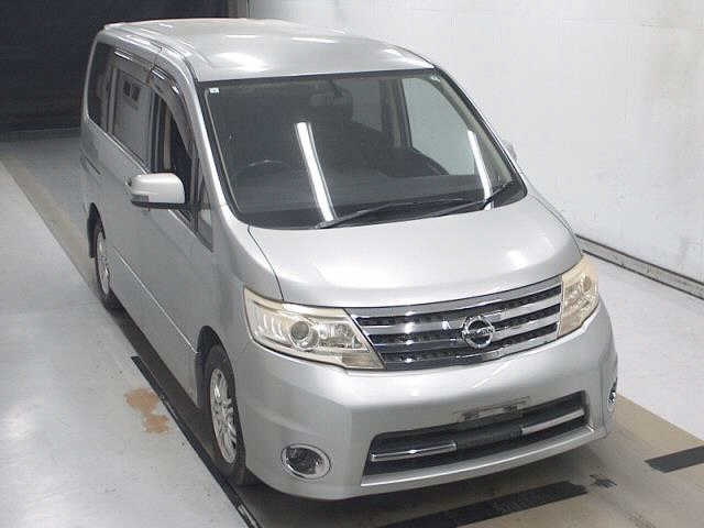NISSAN SERENA 2009