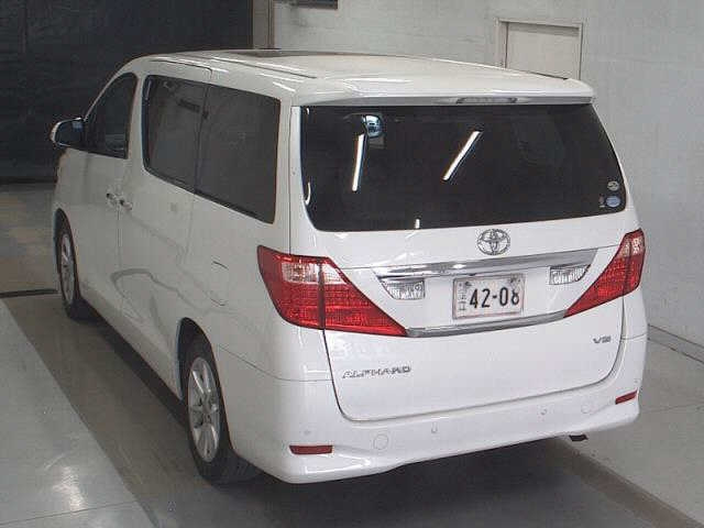 TOYOTA ALPHARD 2009