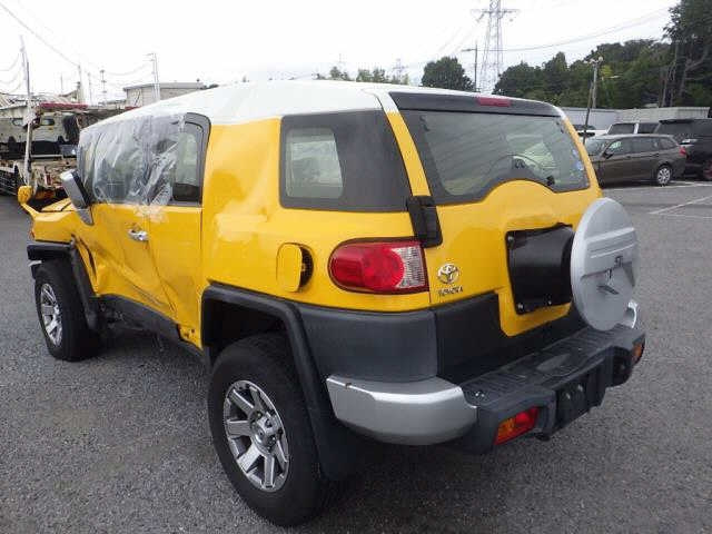 TOYOTA FJ CRUISER 2017