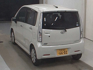 DAIHATSU MOVE 2013