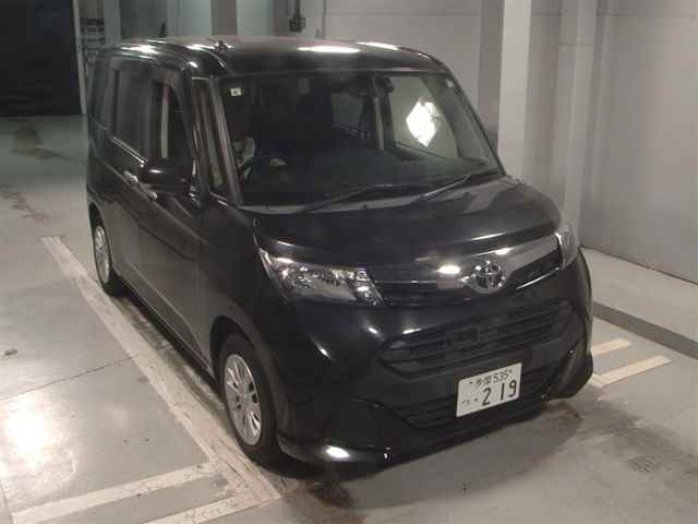 TOYOTA TANK 2017