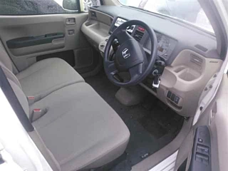 HONDA LIFE 2012