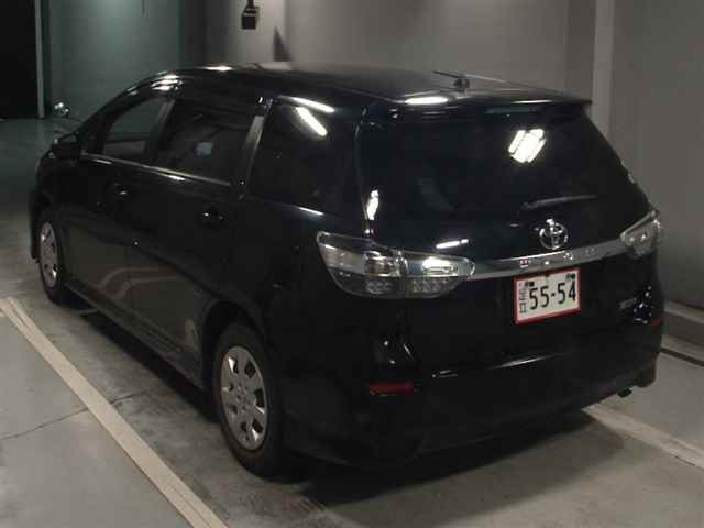 TOYOTA WISH 2014