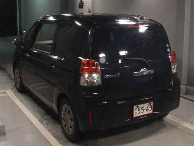 TOYOTA SPADE 2014