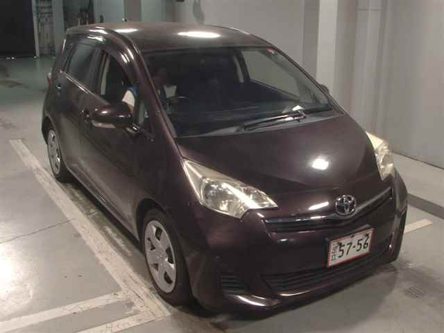 TOYOTA RACTIS 2012